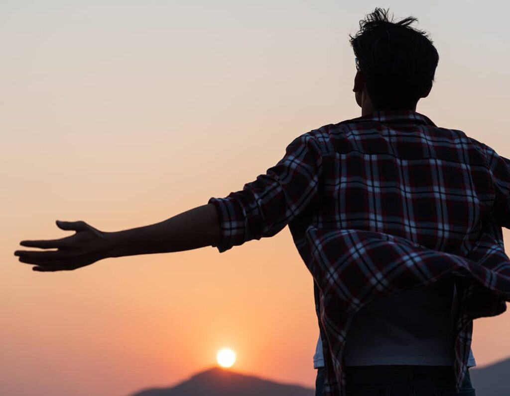 men participating in a 14 day mens intensive outpatient program
